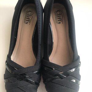 SHOES WOMENS CLIFF BY WHITE MOUNTAIN BOWIE WEDGE BLACK SIZE 8M